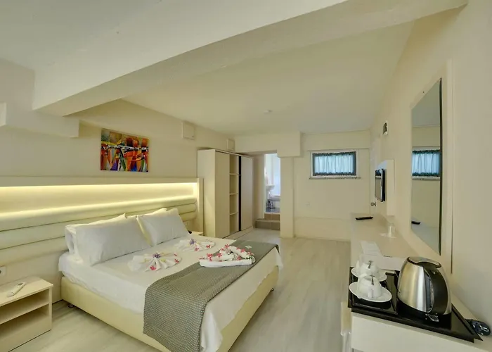 מלון Capre Mare 3*