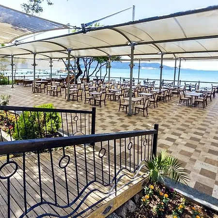 Capre Mare 酒店 3*