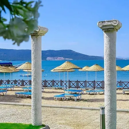 Capre Mare 3*